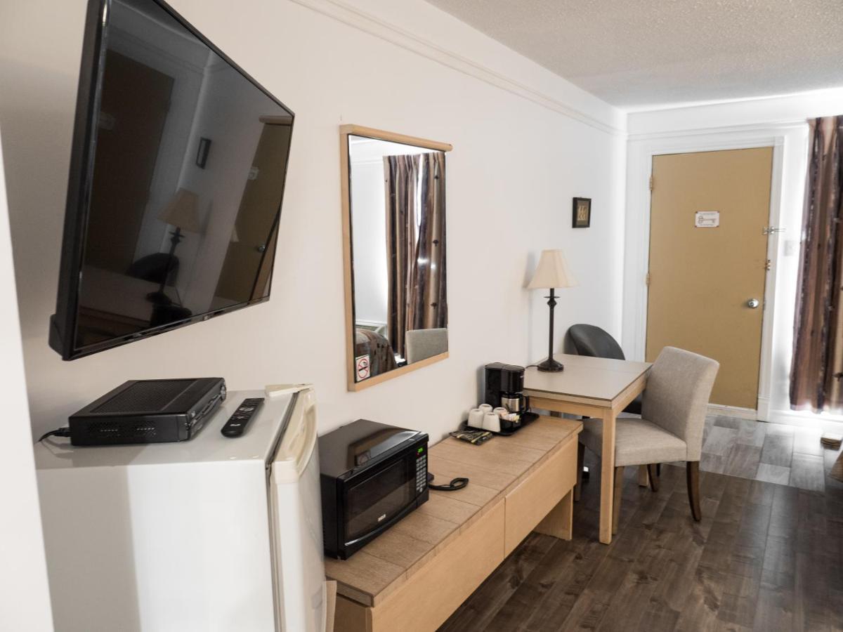 Motel Classique โชลิแอต ภายนอก รูปภาพ